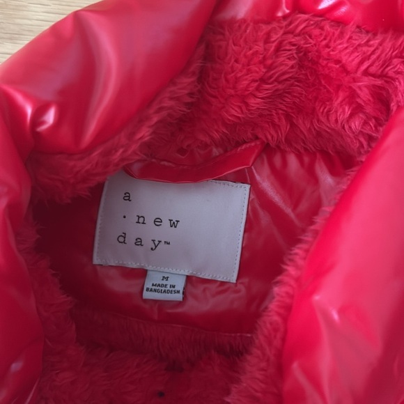 A New Day | Cherry Red Puffer Vest | Soft Faux Fur Lined | size M | Snap Button - Picture 2 of 6
